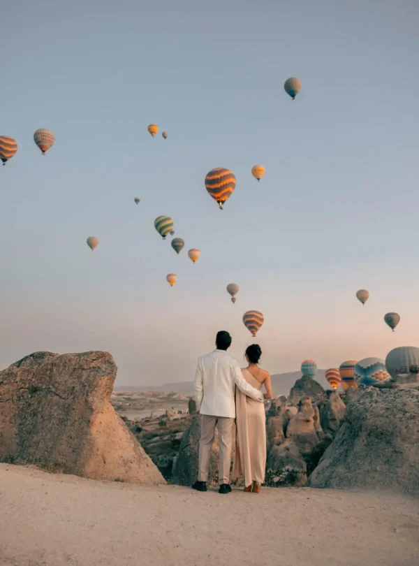 Luxury hot air balloon with a small basket for a more private experience.